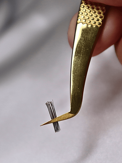 GoldiLOCK Tweezers ⭐️